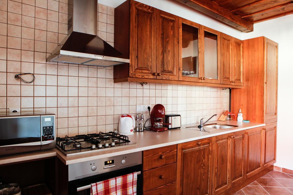 Katica Vendeghaz Hotel Tarcal Buitenkant foto